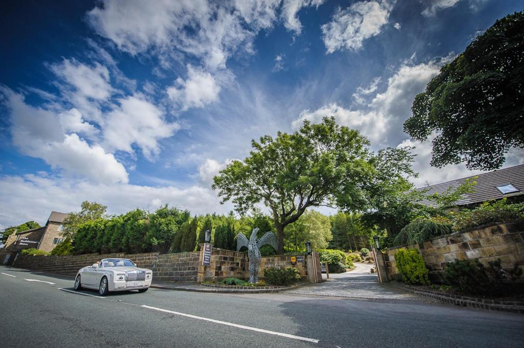 The Saddleworth Hotel Diggle Bagian luar foto