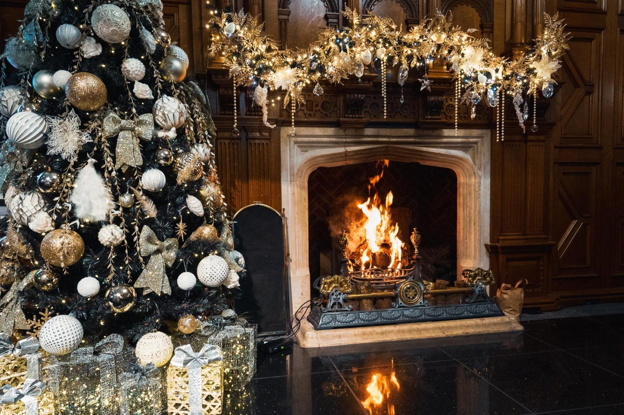 The Saddleworth Hotel Diggle Bagian luar foto