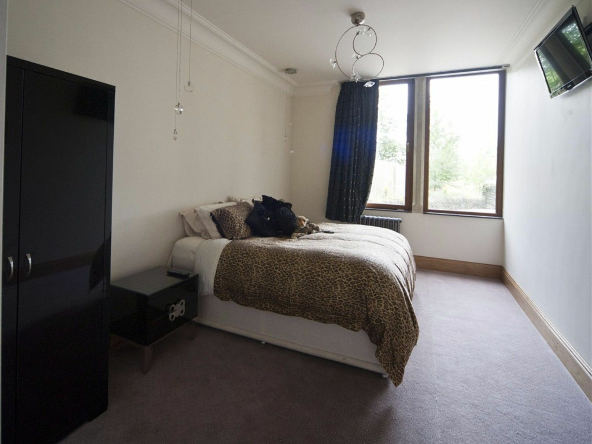 The Saddleworth Hotel Diggle Bagian luar foto