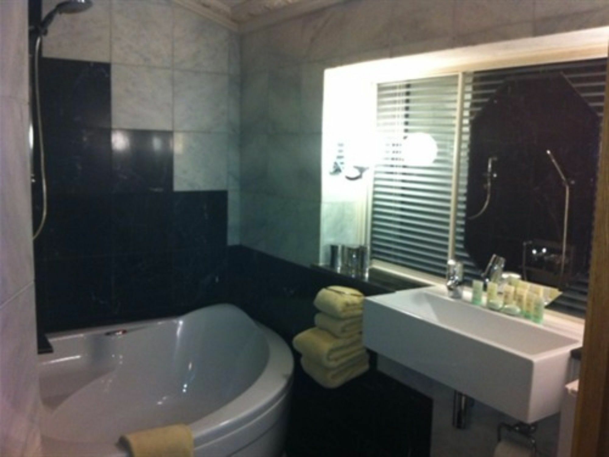 The Saddleworth Hotel Diggle Bagian luar foto