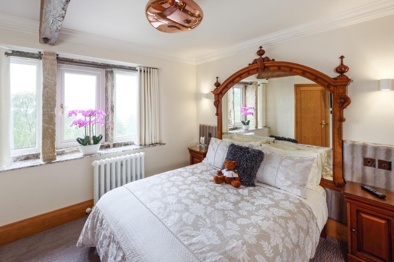 The Saddleworth Hotel Diggle Bagian luar foto